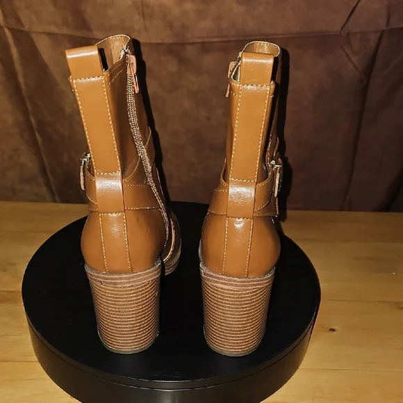 Liz Claiborne Brown Heeled Boots - Picture 3 of 5